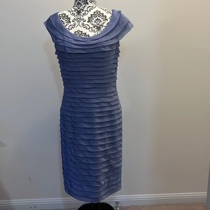 ADRIANNA PAPELL Cocktail Dress. Layered Organza Fabric full inner lining.